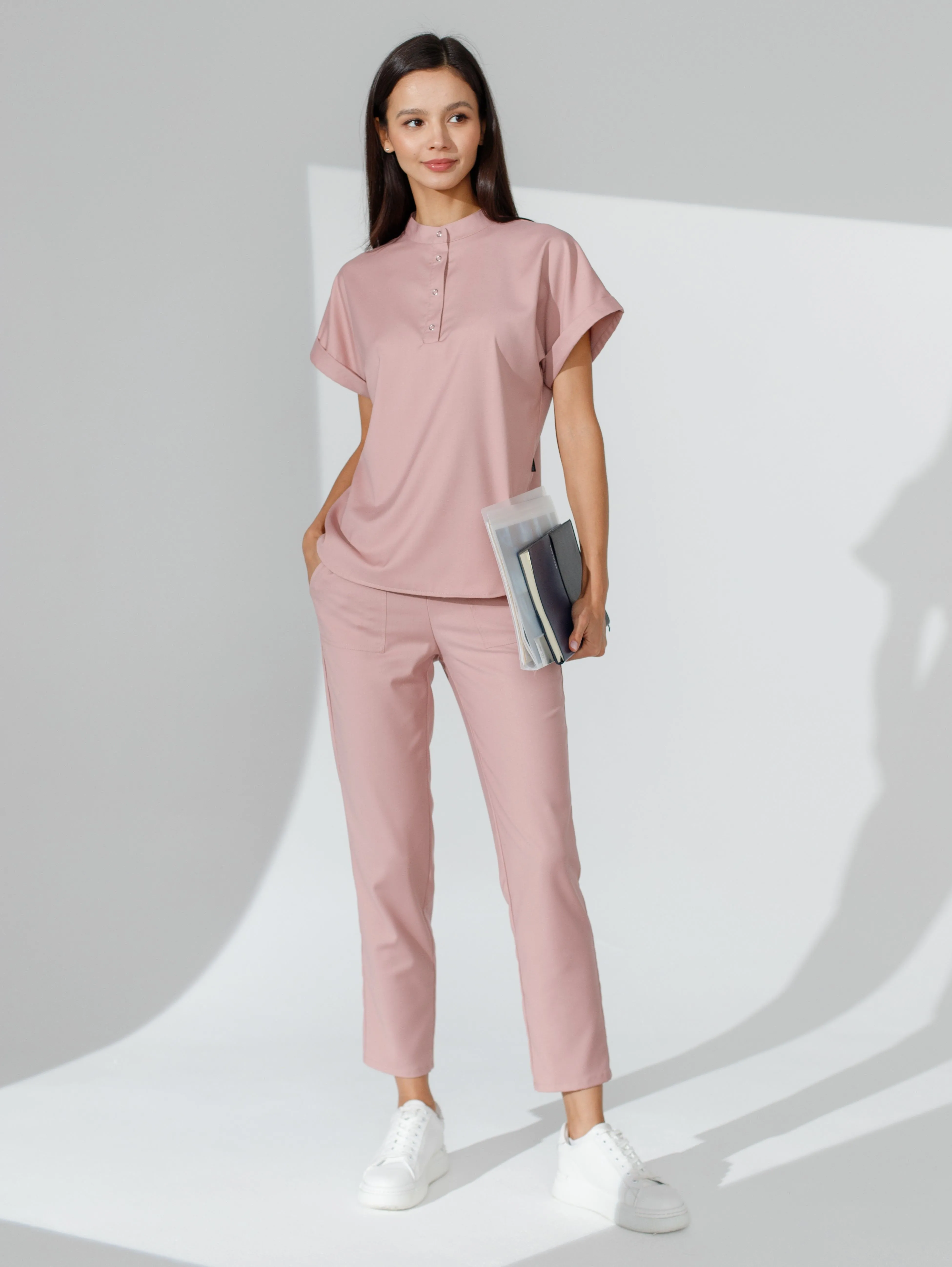 Женский медицинский костюм SWT4-P5 (нежно-розовый)
