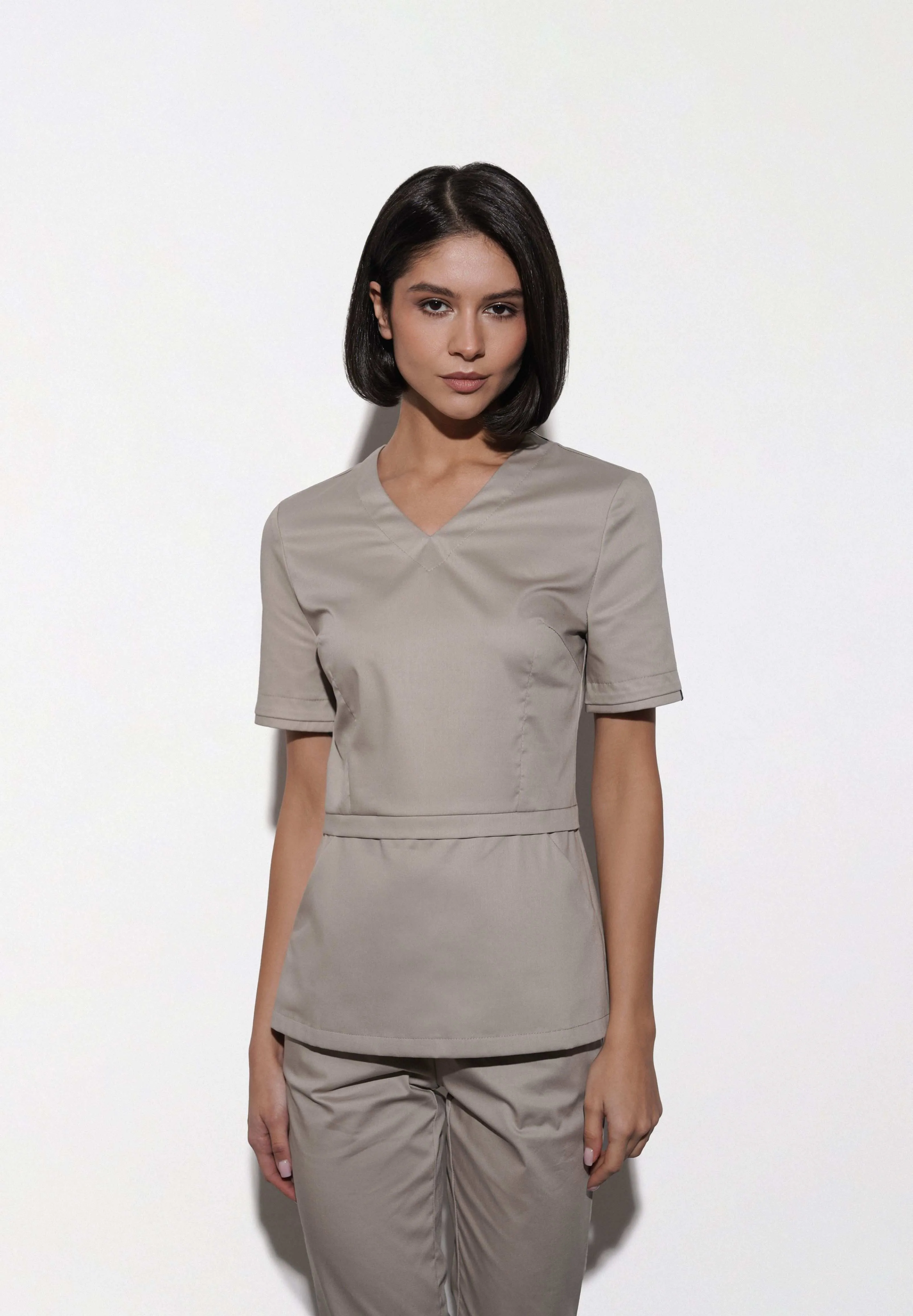 Женская медицинская рубашка CWT-28 (бежевый)