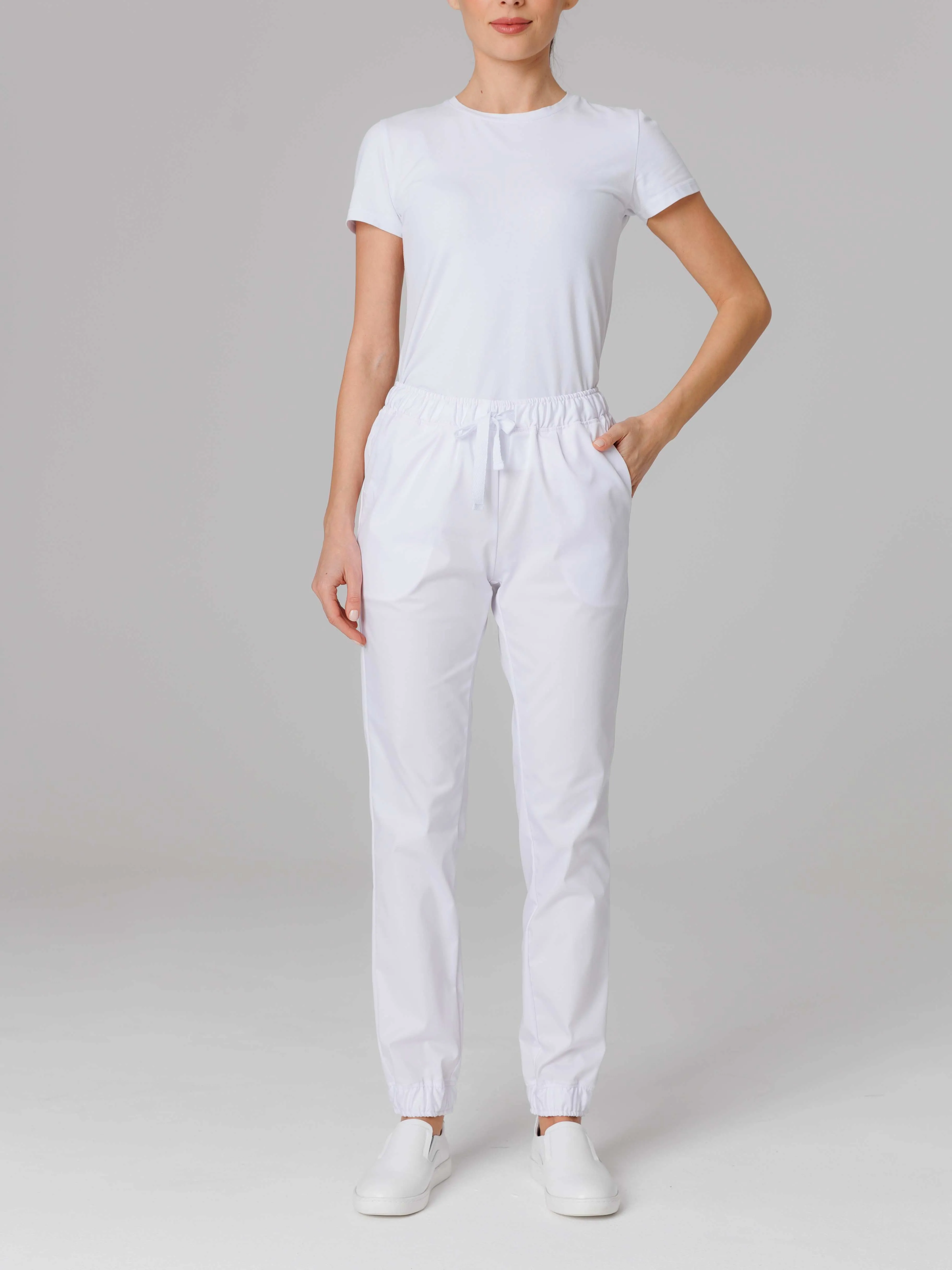 Женские медицинские джоггеры AWJ-1N (белый)